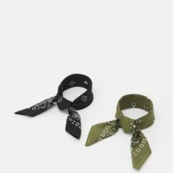 Pier One BANDANA 2 PACK UNISEX - Pañuelo - Black/olive, Unisexo