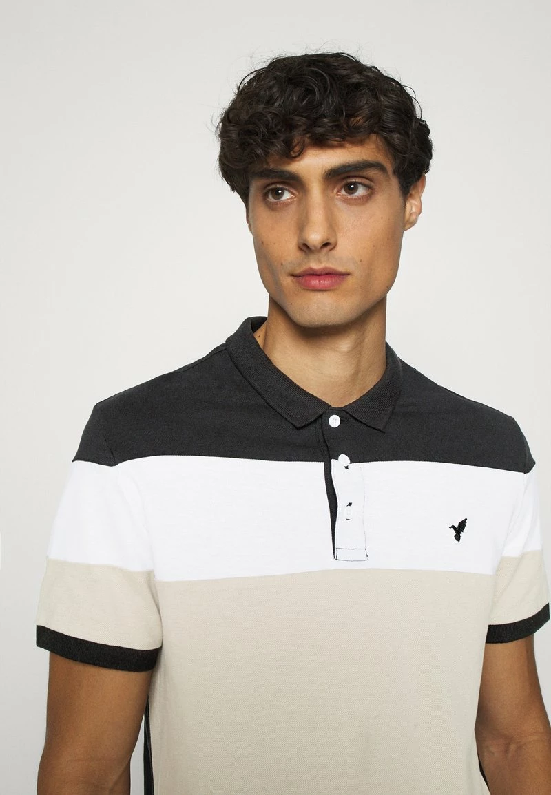 Pier One Hombre Polo - Black/sand - Imagen 4