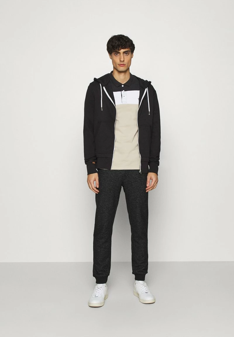 Pier One Hombre Polo - Black/sand - Imagen 2