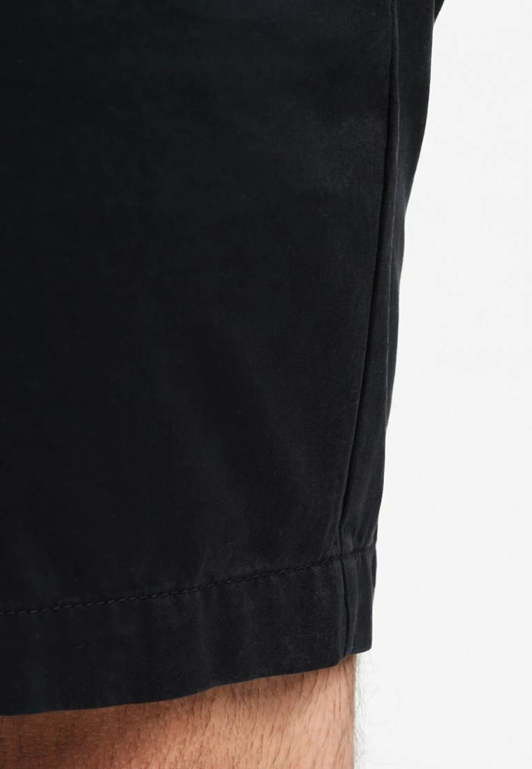 Pier One Hombre Shorts - Black - Imagen 4