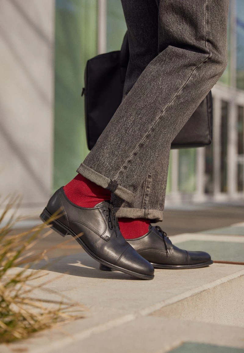 Pier One Hombre LEATHER - Zapatos Con Cordones - Black - Imagen 3