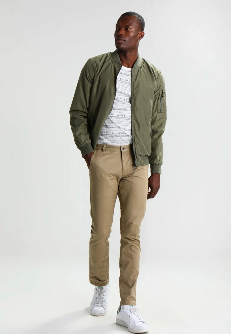 Pier One Hombre Camiseta Estampada - White - Imagen 2