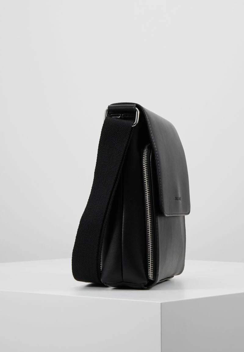 Pier One Hombre Bandolera - Black - Imagen 4