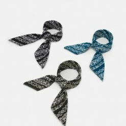 Pier One BANDANAS 3 PACK UNISEX - Pañuelo - Black/khaki/blue, Unisexo