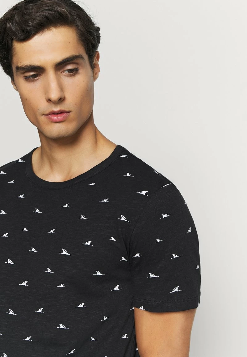 Pier One Hombre Camiseta Estampada - Black - Imagen 4