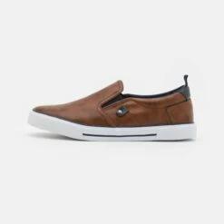 Pier One Unisexo UNISEX - Zapatillas - Cognac