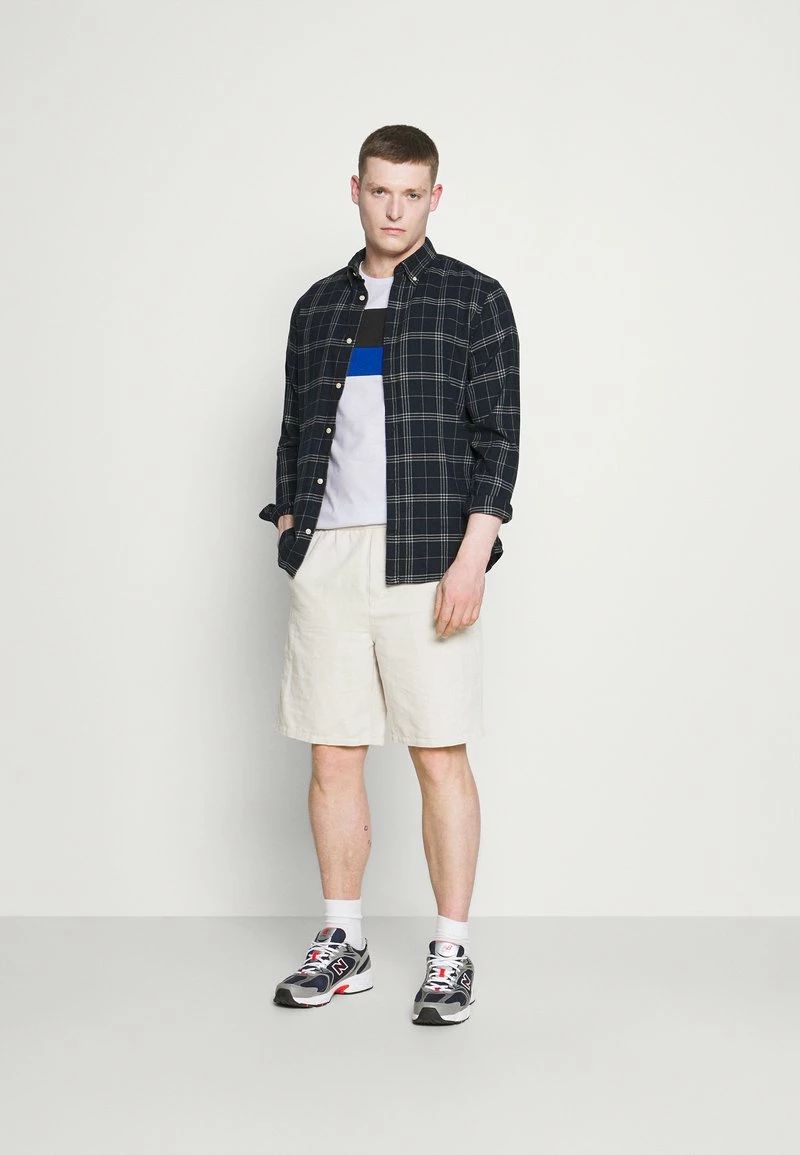 Pier One Hombre Camiseta Básica - White - Imagen 2