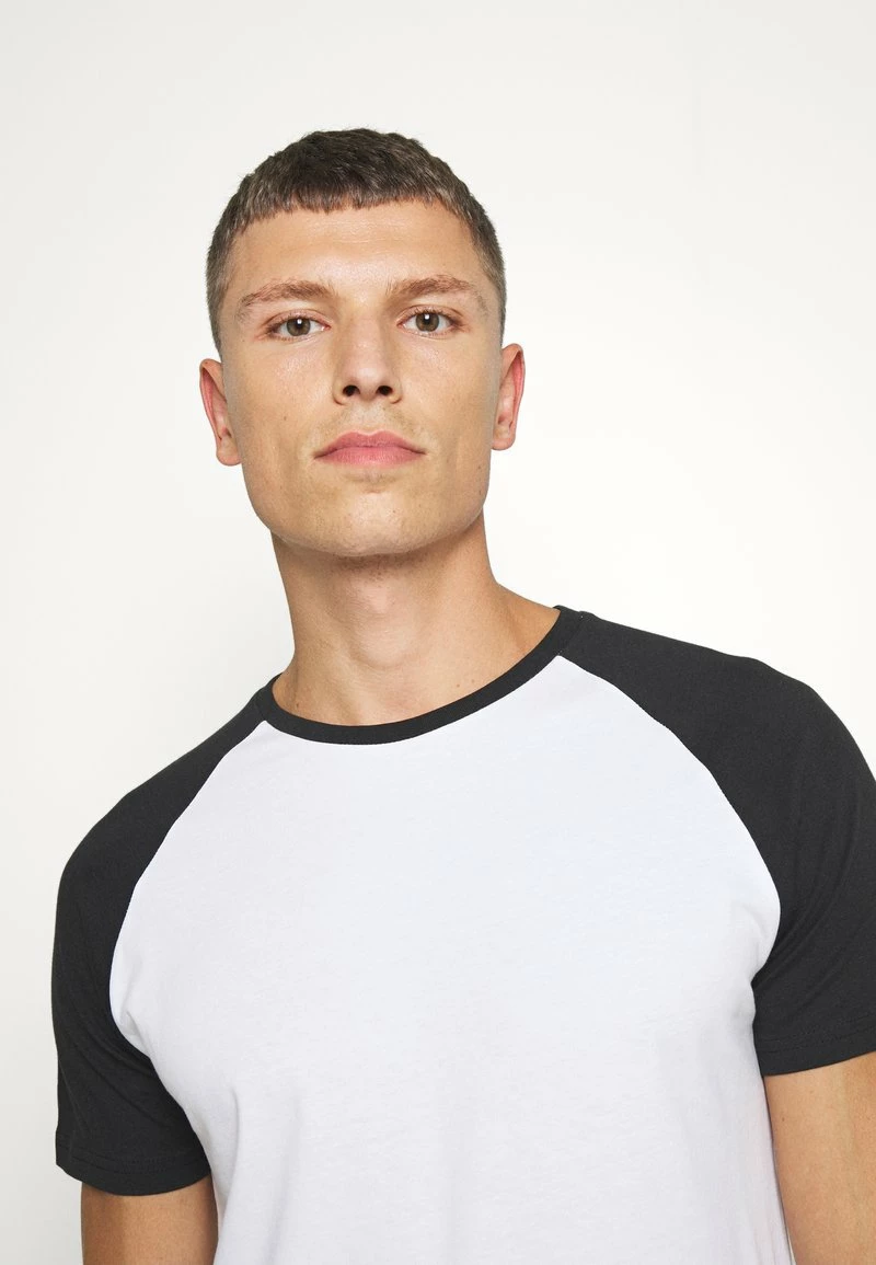 Pier One Hombre Camiseta Básica - Black - Imagen 5