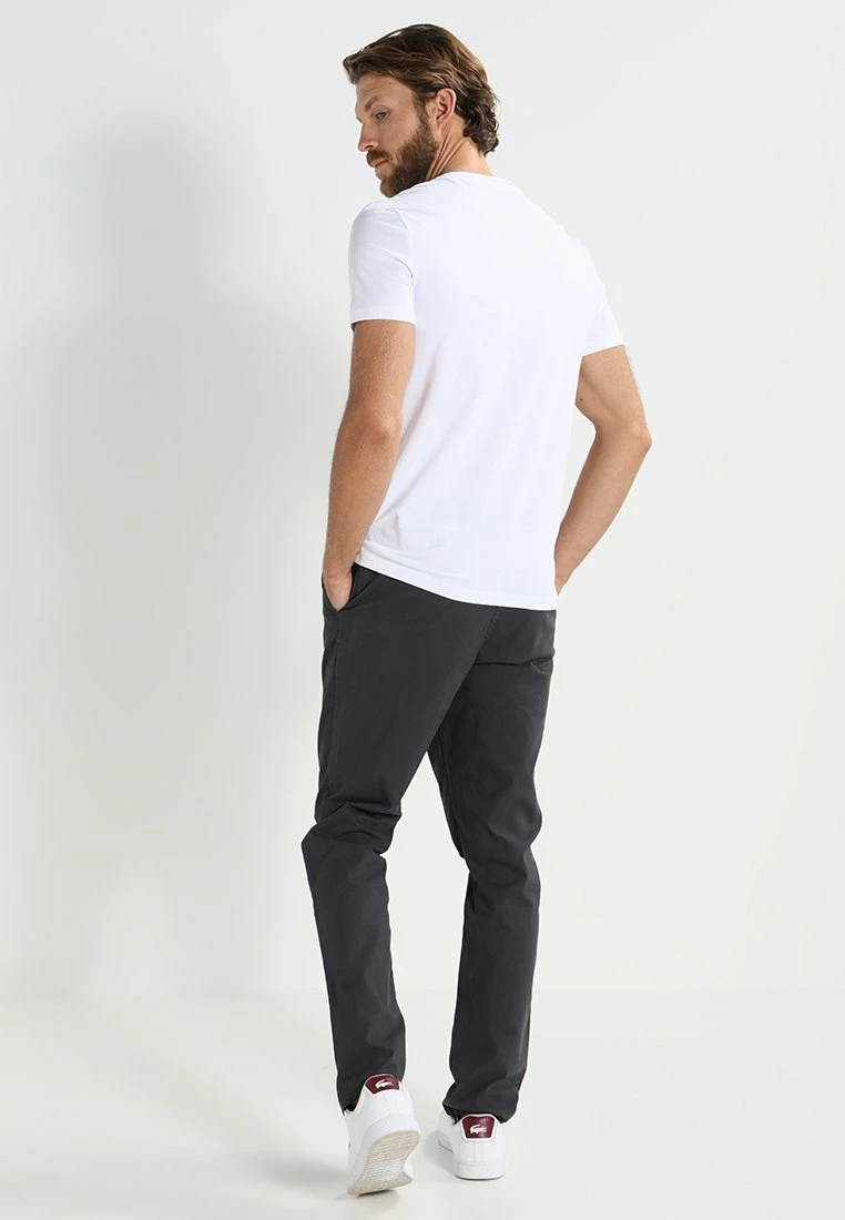 Pier One Hombre 2 PACK - Camiseta Básica - White - Imagen 4