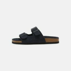Pier One UNISEX - Sandalias Planas - Dark Blue, Unisexo