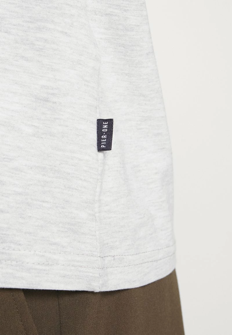 Pier One Hombre WITH BIRD STRAIGHT 5 PACK - Camiseta Básica - Light Grey - 101_white - 001_green - 602 - Imagen 8