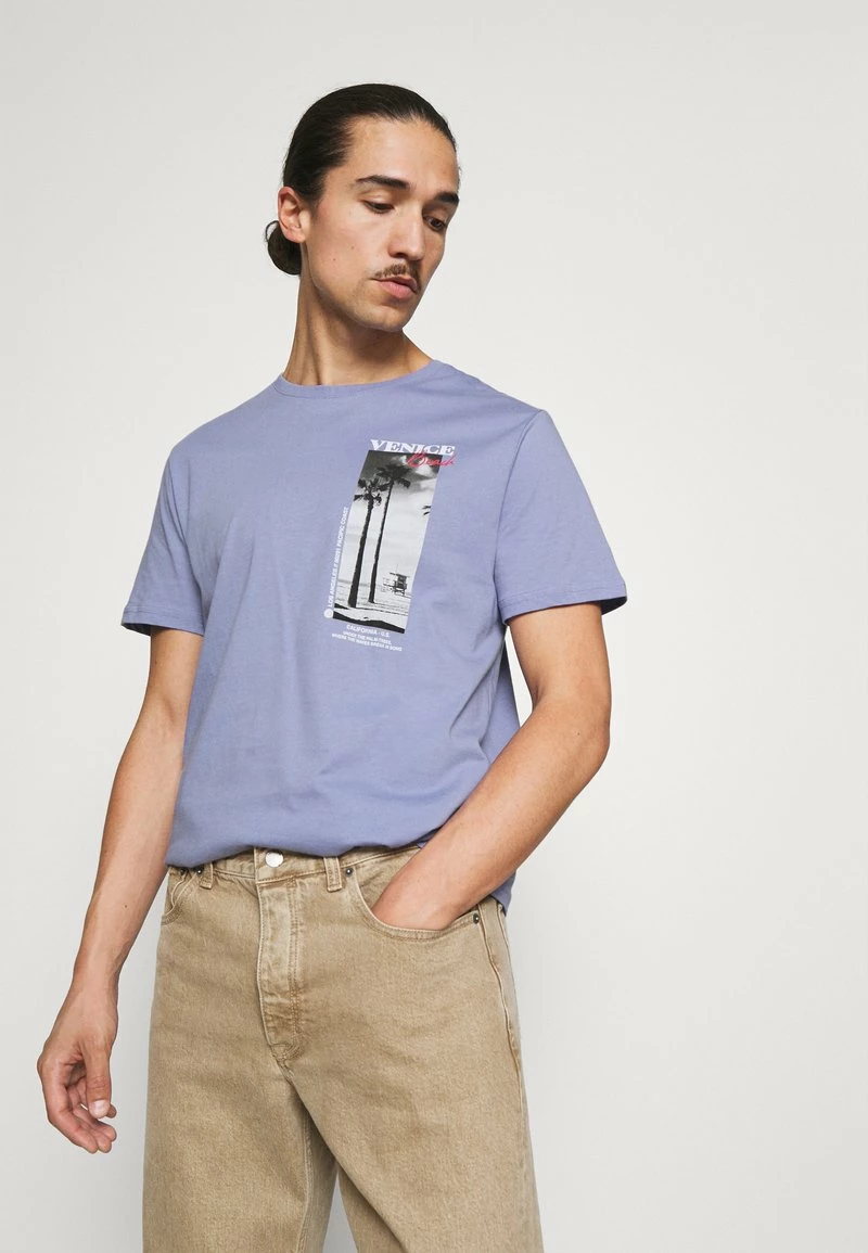 Pier One Hombre Camiseta Estampada - Lilac - Imagen 4