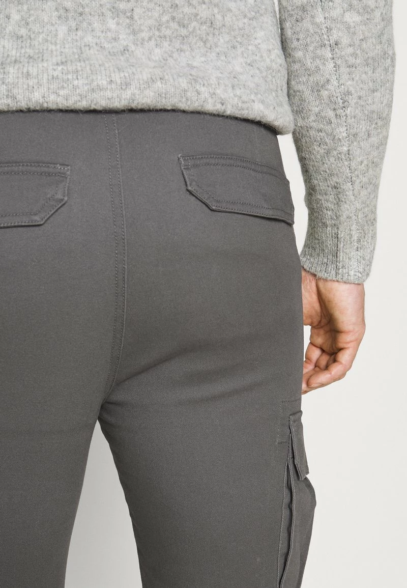 Pier One Hombre Pantalones Cargo - Dark Grey - Imagen 5