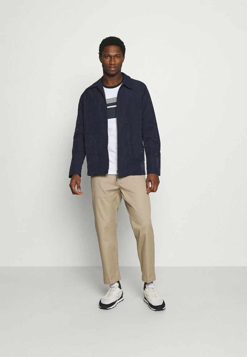 Pier One Hombre Camiseta Estampada - White - Imagen 2