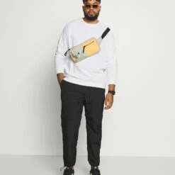 Pier One Hombre BIG CREW NECK 2PACK - Sudadera - Black/white